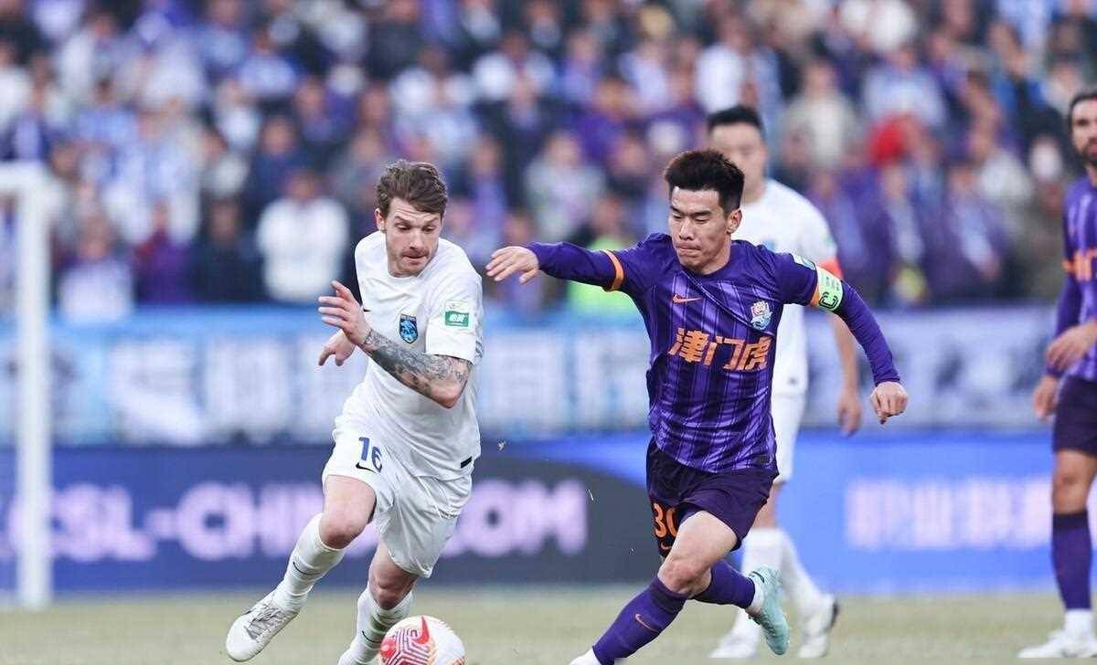 球员们为荣誉而战，谁将站在巅峰