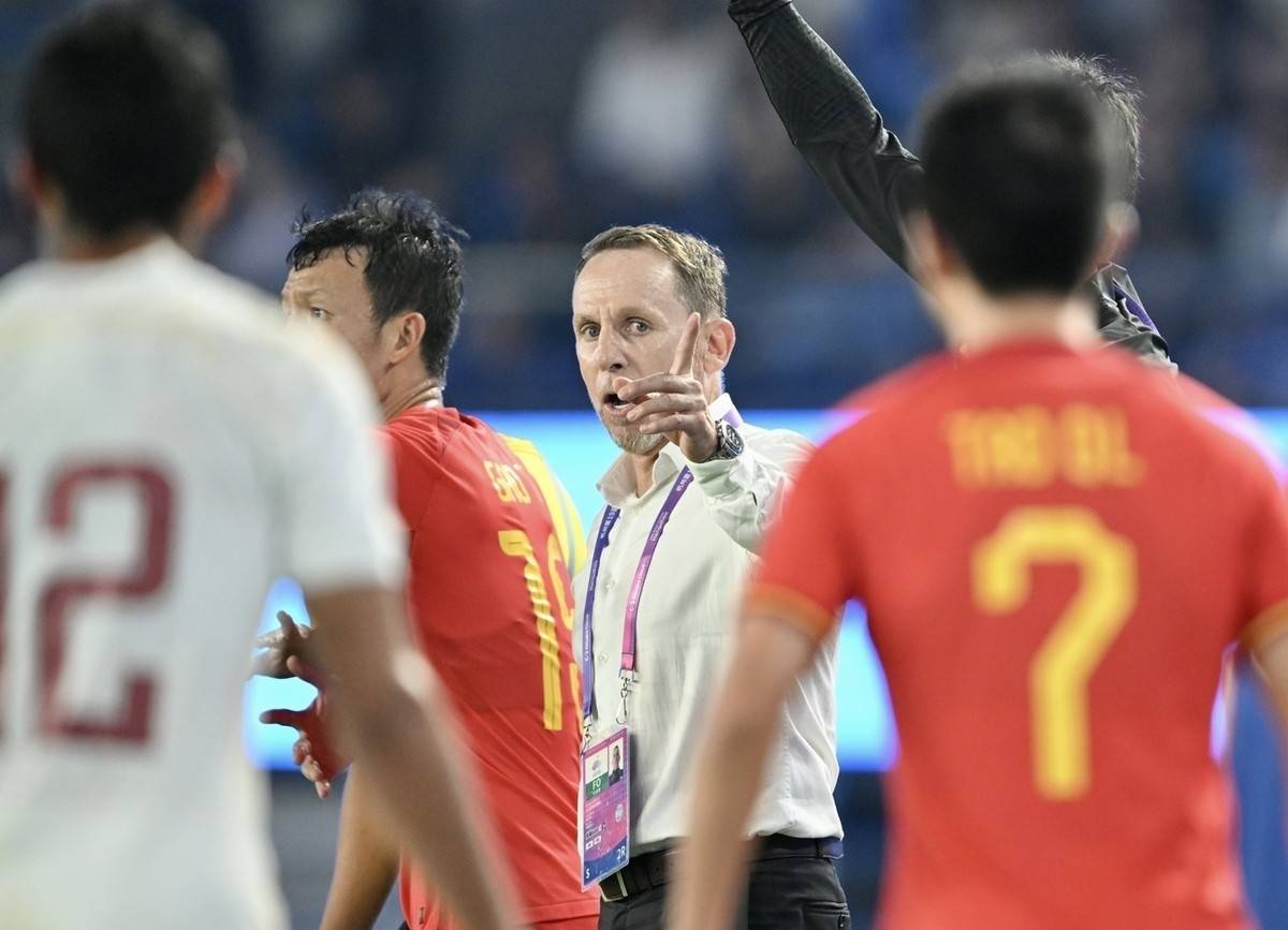 预赛过程依次接续临场合战激起热情的简单介绍