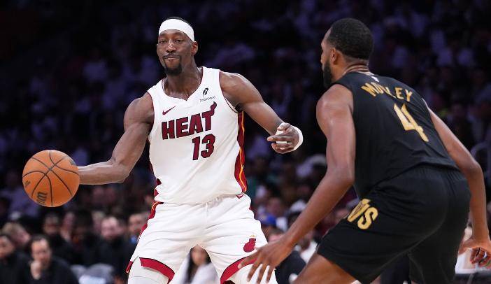 爱游戏入口-火箭力克篮网，骑士惨败热火