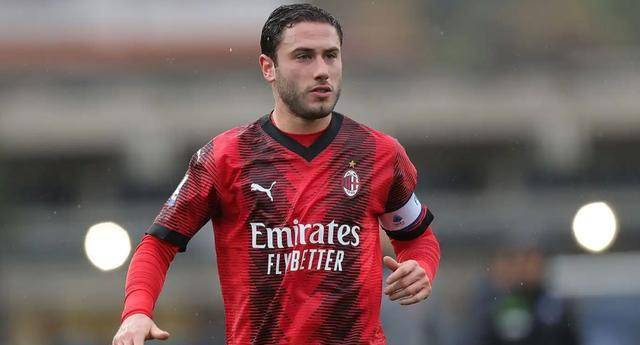 爱游戏入口-关于AC米兰磨砺队伍，决心打破对手防线的信息