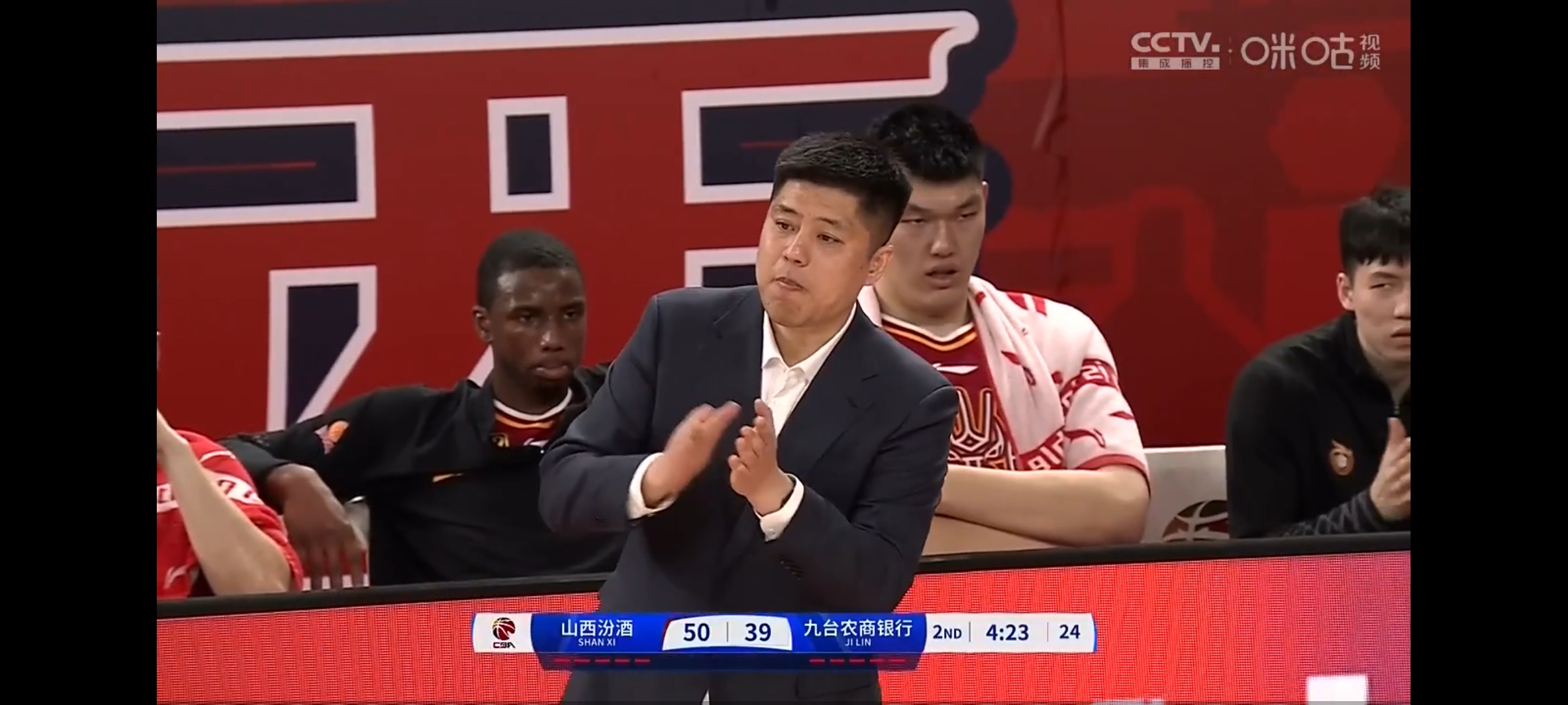 包含山西山西大胜对手，继续保持稳定状态的词条