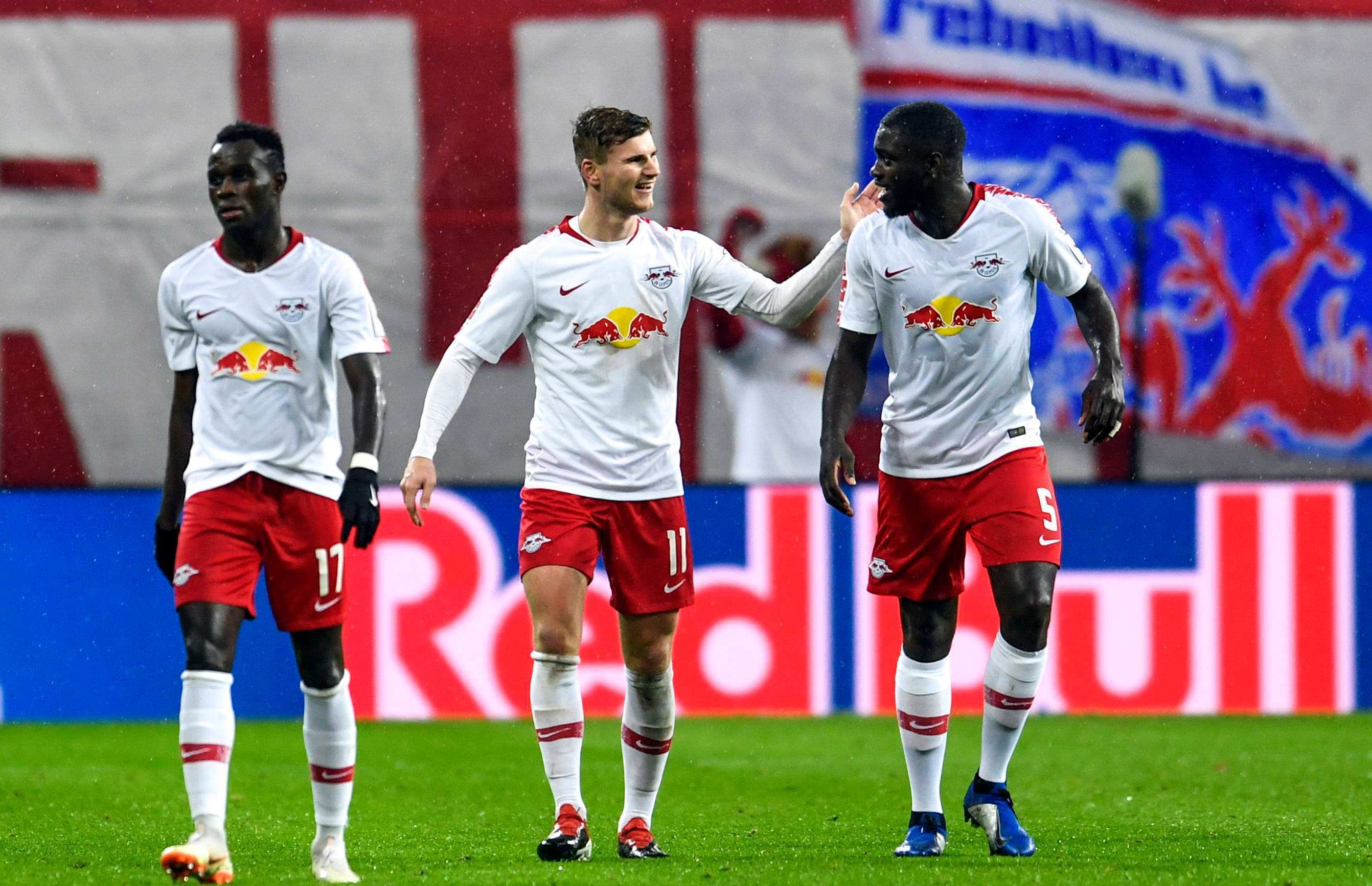 多特蒙德战平莱比锡，保持不败纪录