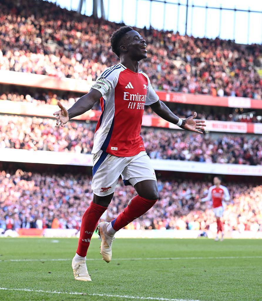 爱游戏大厅-富勒姆主场告捷，保级形势略有缓和