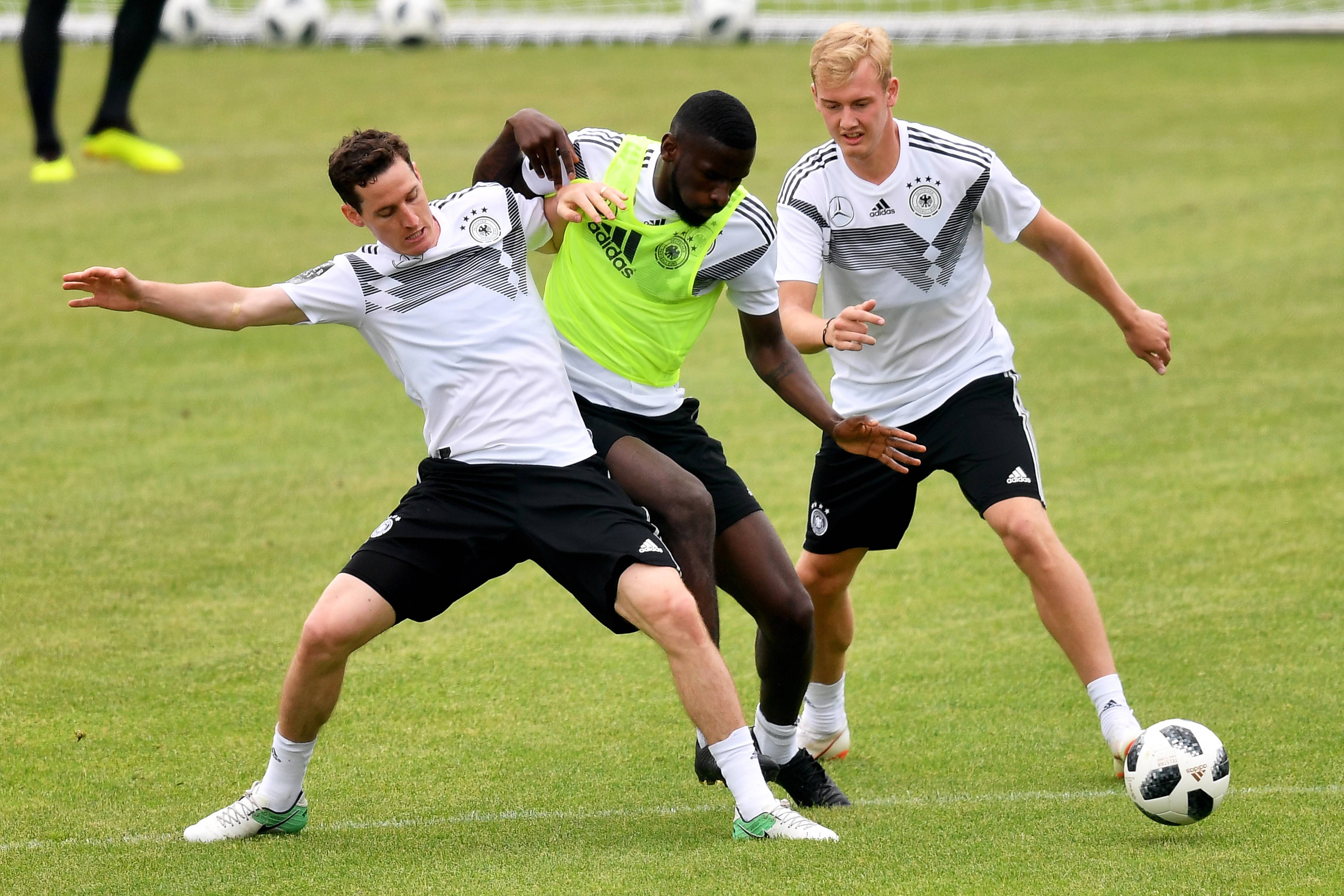 德国队碾压葡萄牙队，张继科关键制胜