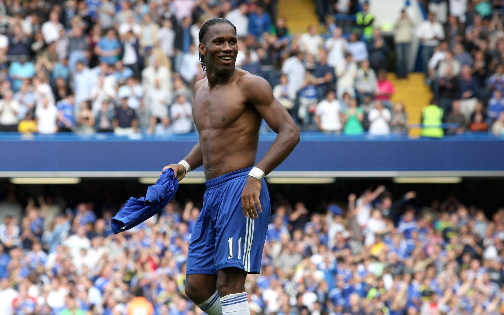 三重奏,横扫、点燃与东方体育精神的对话